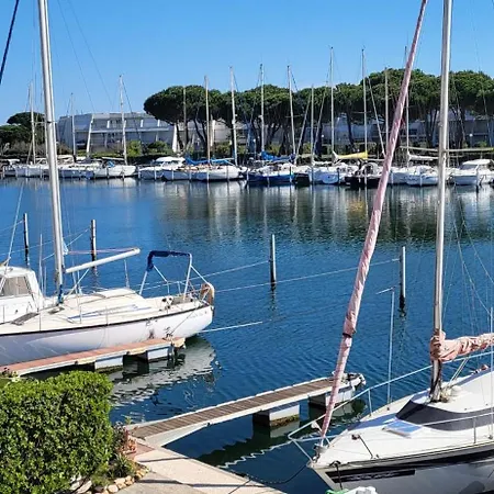 Marina Lairan Vue Sur L'eau Et Les Bateaux De Port Camargue Prázdninový dům Le Grau-du-Roi